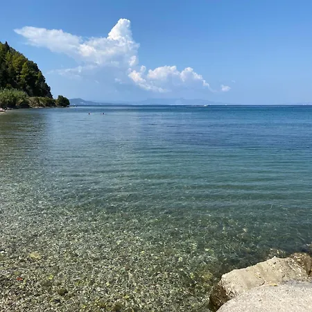 Crystal Well * Petriti (Corfu)