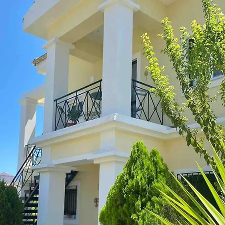 Holiday home Crystal Well Petriti (Corfu)